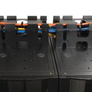 Tripp Lite SRCABLETRAY Canaleta para cables SmartRack instalada en el techo - permite rutear el cable y segregar cables de energía/datos